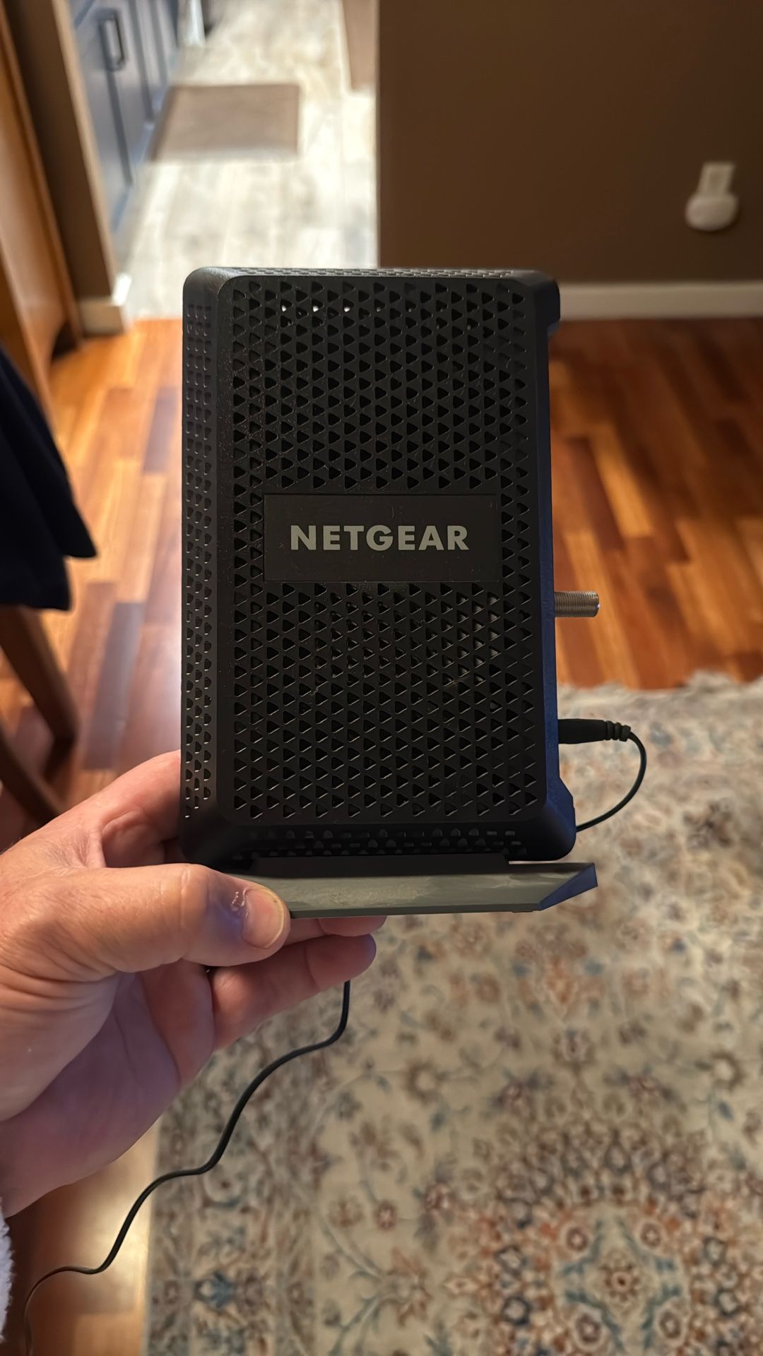 Netgear Surfboard And Unmanaged Switch