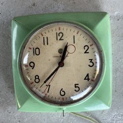 Vintage Antique Clock