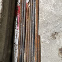 Pipas Para Gas 6 De 1/2 Por 10 Pies De Largo 2de 3/4 Por 10 Pies De Largo $90 Por Todo 