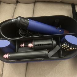 Dyson Air Wrap Slightly Damaged