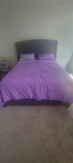 Gray Queen Bendroom set