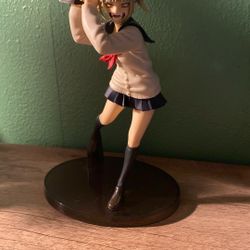 Himiko Toga figure