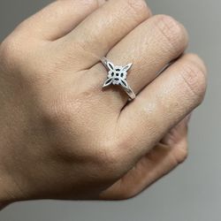 Anillos de Nudo de bruja en plata 925