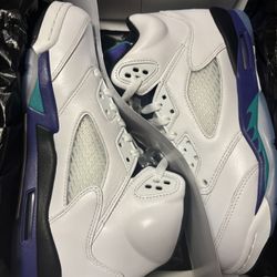 Grape 5s Size 7y