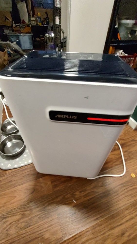 Airplus Dehumidifier 4500+ SQ Ft 