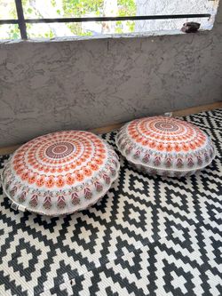 Set of 2 Round Floor Pillows – Boho, Large