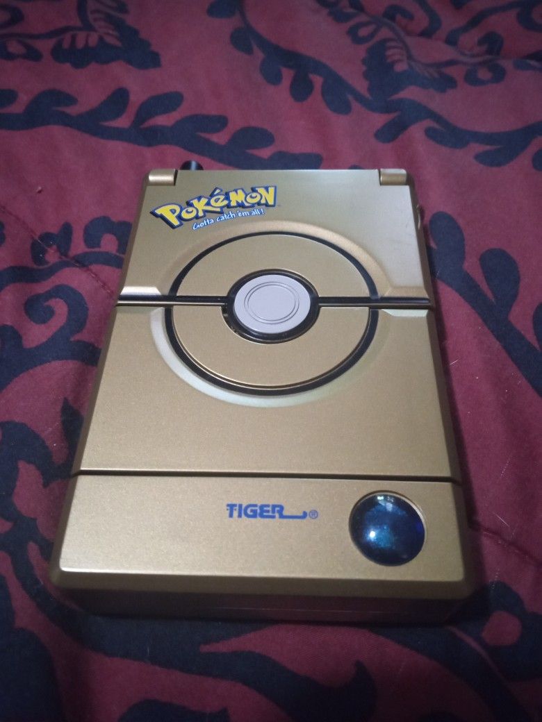 Pokemon Pokedex Rare Gold Edition