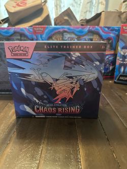 Pokémon Chaos Rising Elite Trainer Box