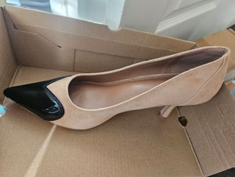 Womens heels size 7