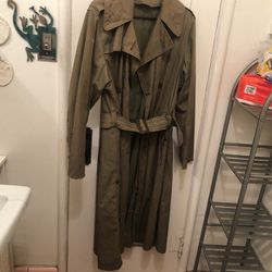 Army Officers O’coat   World War II