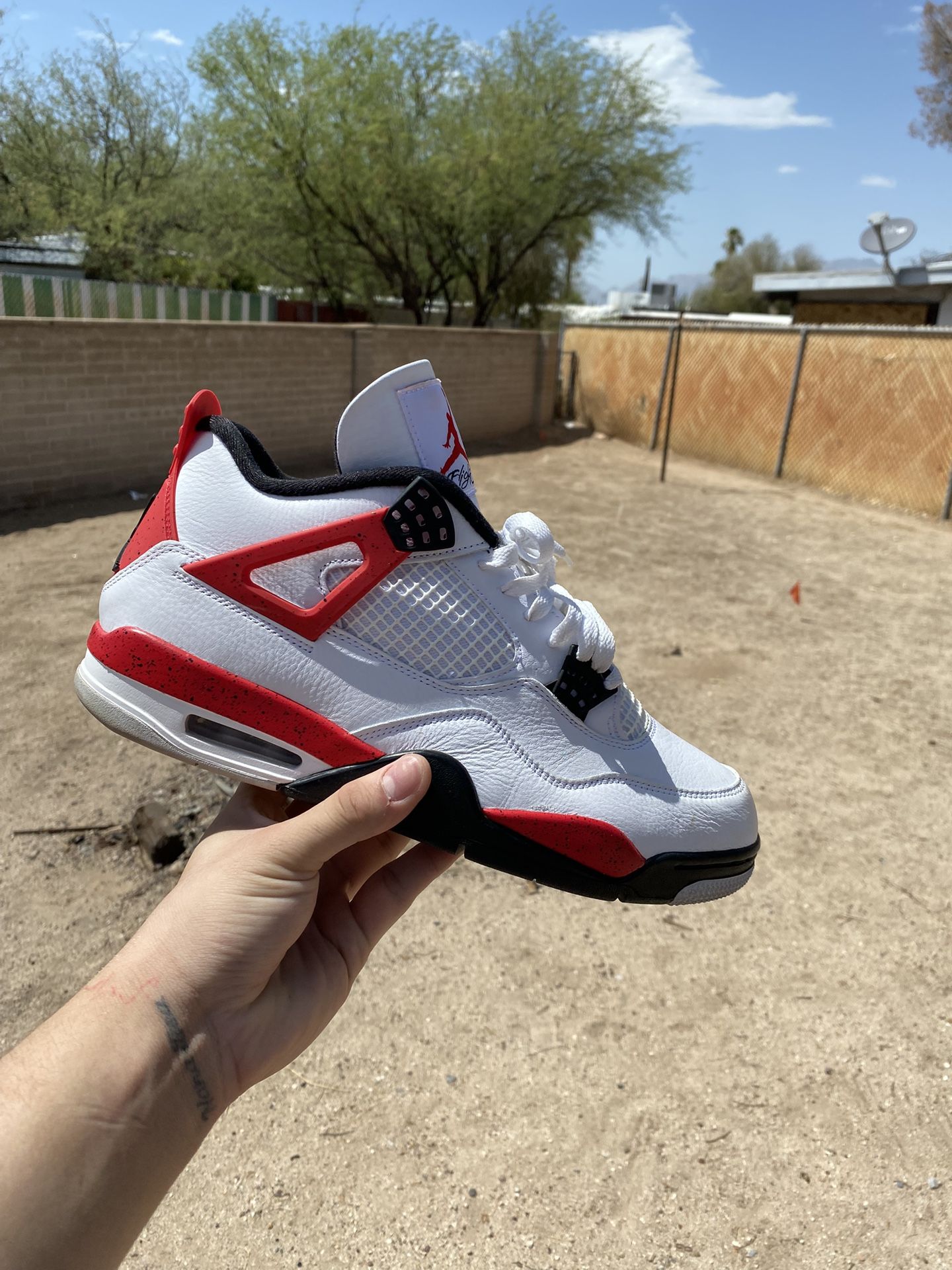 RETRO 4 Red Cement Size 11.5