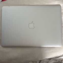 MacBook Pro (15 Inch, Mid 2015)