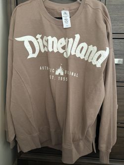 Disneyland Sweater XL