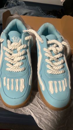 Watson, Designer shoes , Size 9 mens Light blue