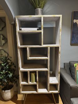 Bookshelf
