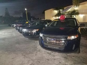 Pidele este carro a Santa con down payment no necesitas credito