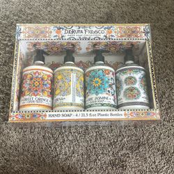 4 Piece Luxury  Deruita Fresco Handsoap 