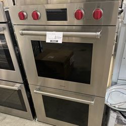WOLF DOUBLE WALL OVEN 30 INCH WIDE 