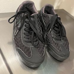 Shoes Men US  7 Puma