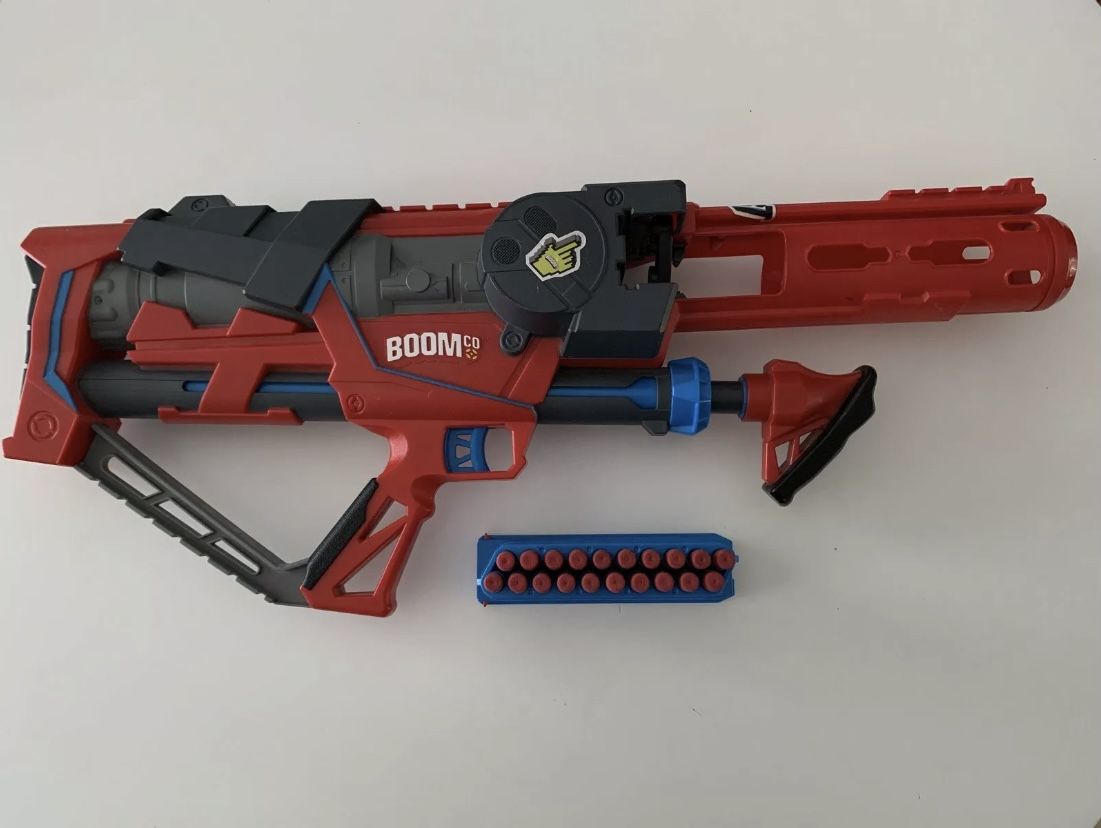 Boomco Rapid Madness Dart Blaster with Darts and Clips
