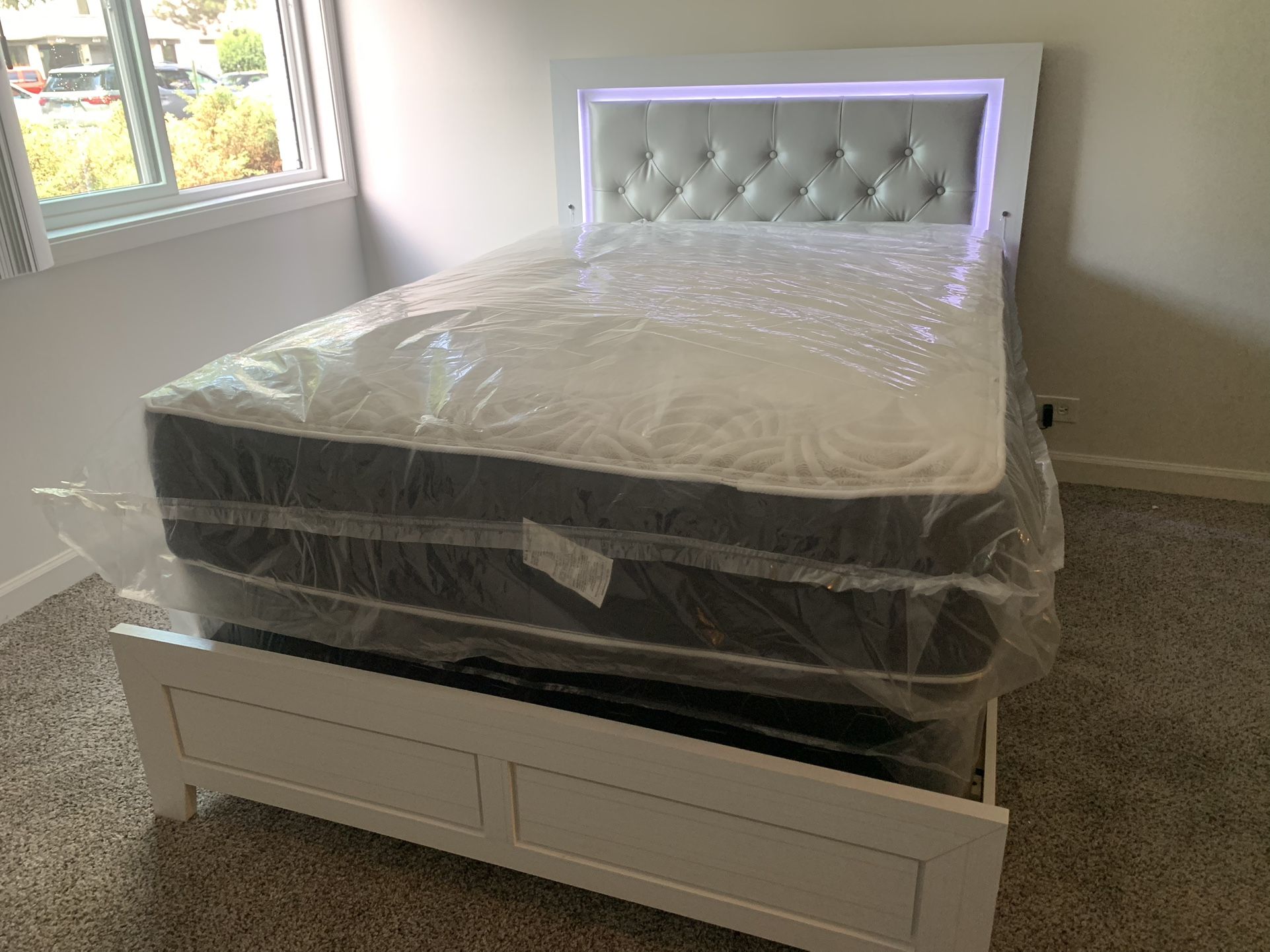 Cama Queen Con Colchon Quality Nuevo