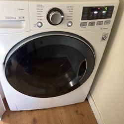 Moving Sale . Works Great 