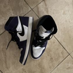 Jordan 1s Royal Purple Size 13