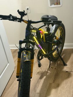 🔥 Custom 26” Fat Tire Electric Bike | Upgraded | LED Lights | Extras Included