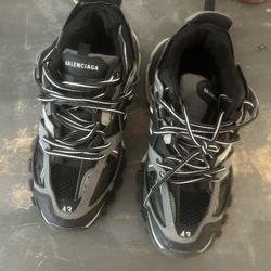 Balenciaga Tracks