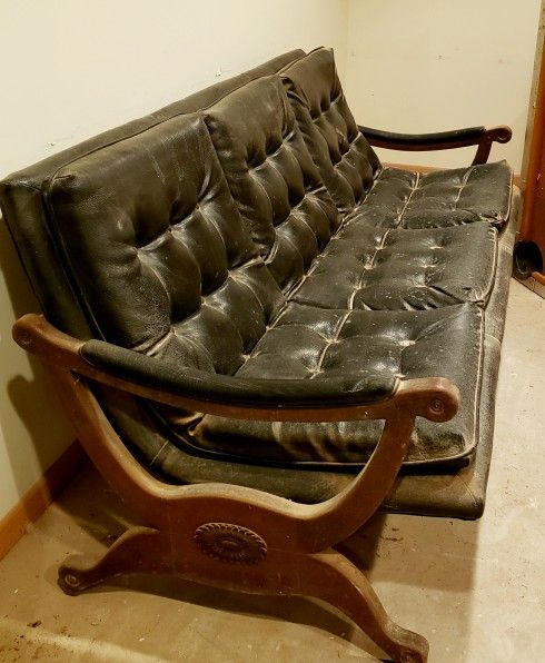 Retro Couch