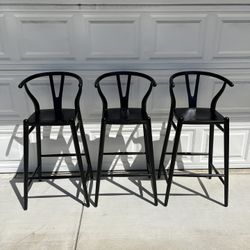 Black Wishbone Barstools 