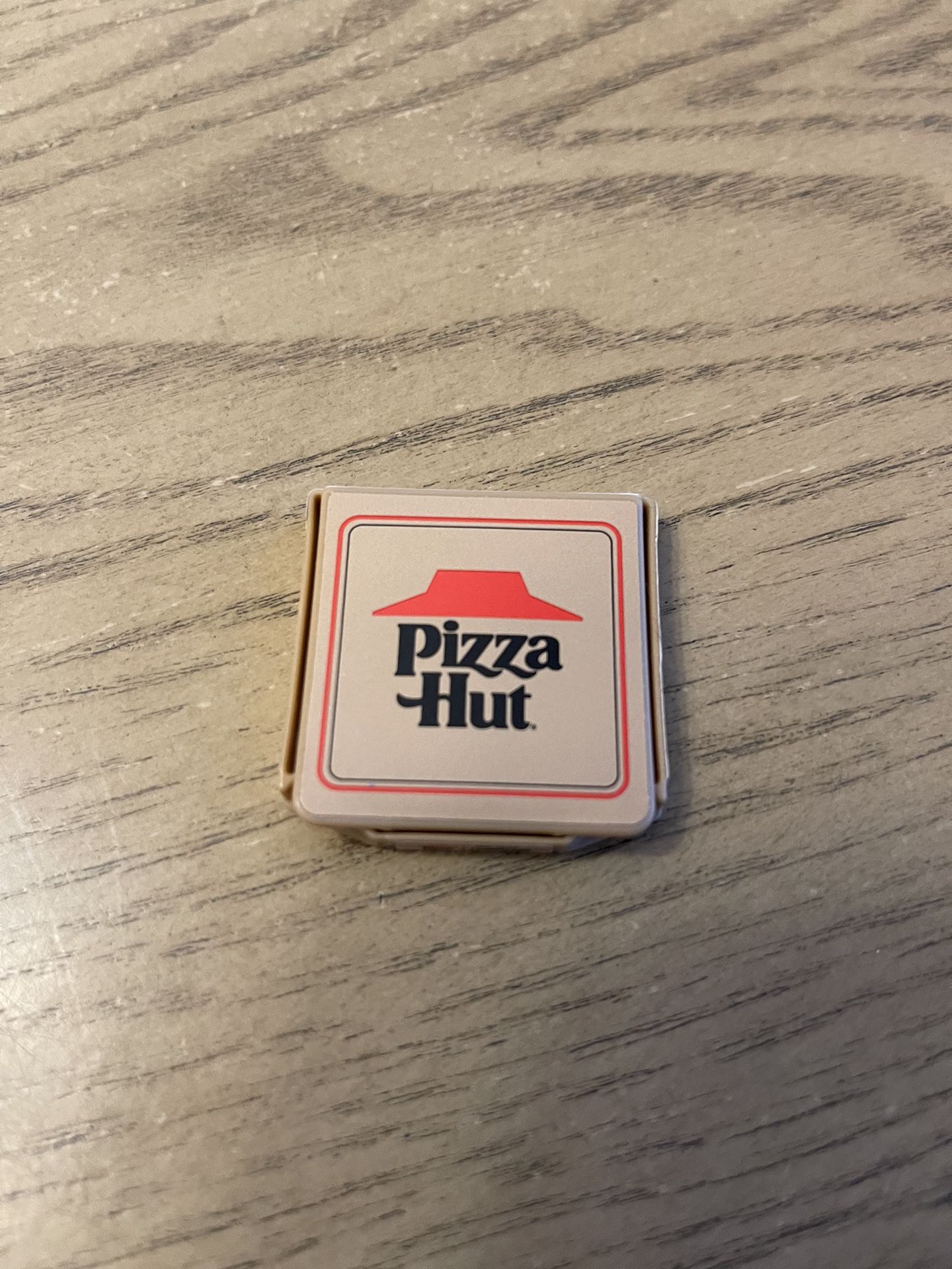 Miniature Pizza Hut Box And Pepperoni Pizza Doll Size Diorama 