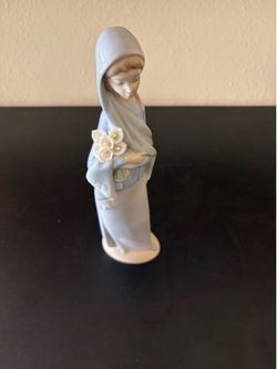 Lladro porcelain figurine