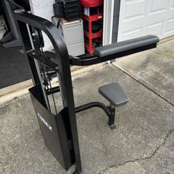 Cybex VR Abdominal Crunch Machine