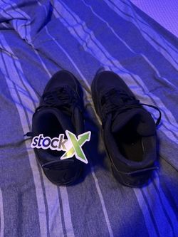 Jordan 4 Black Cats Size 10