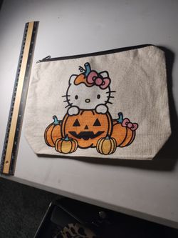 Hello Kitty Cosmetics Bag 
