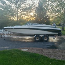 Crownline 22.50 Bowrider 