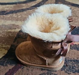 Ugg Boots Child Size 6