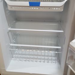 Shelves For Frigidaire Upright Freezer 21 Cubic Foot