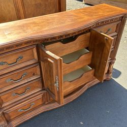 Antique Bedroom Set 