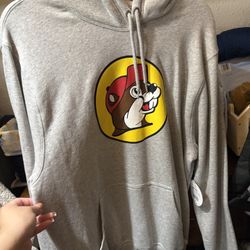 Buc-ee’s Sweater M And L