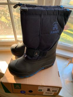 Kamik Rocket Waterproof Snow Boots, Navy, size 5, Medium, US Big Kid