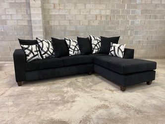 Black New 📦 Sectional couch/sofas in Thick Fabric - 110- Sectional - Same Day Delivery Available 