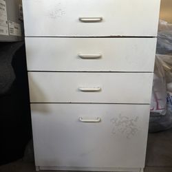 4 Drawer White Dresser 