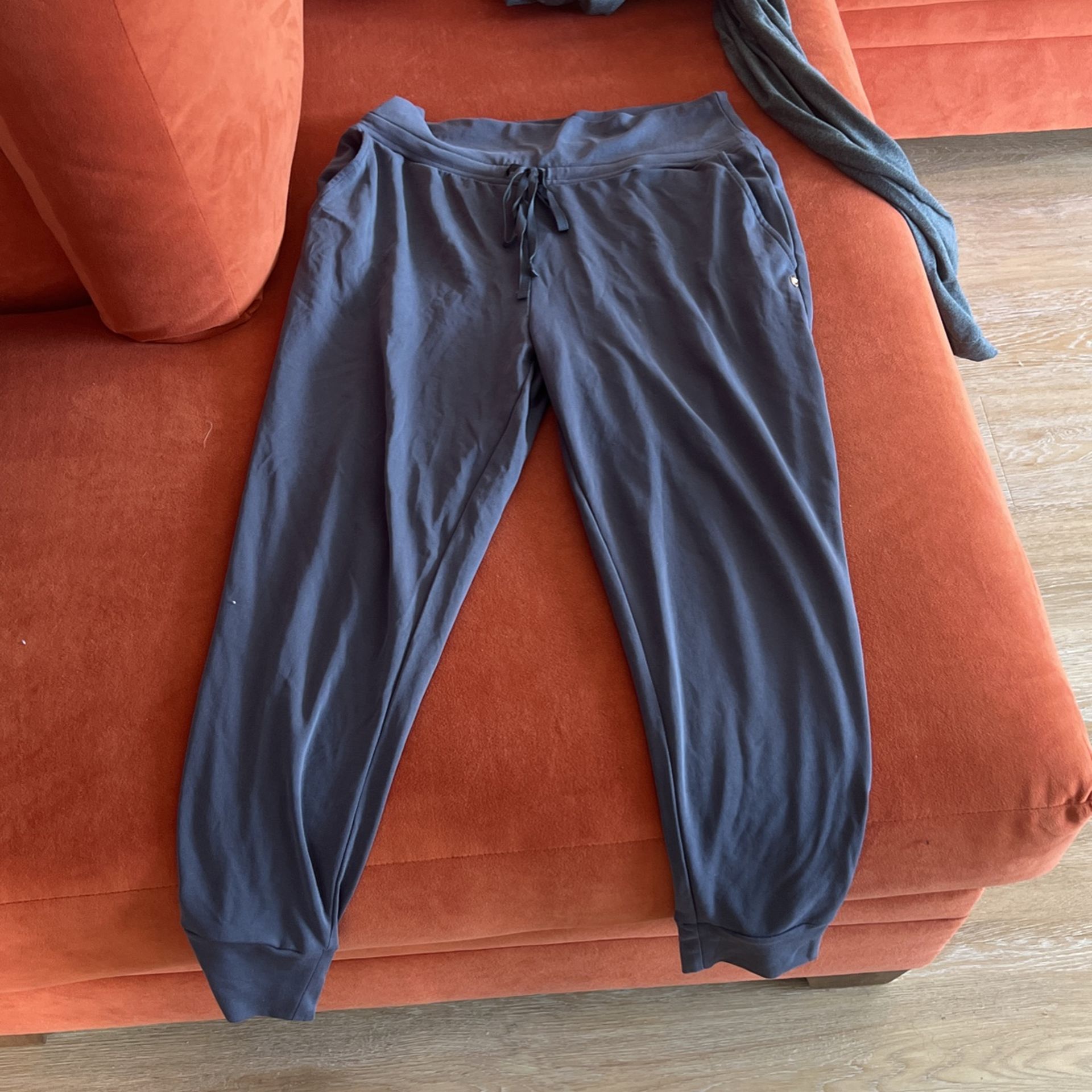 Fabletics Joggers
