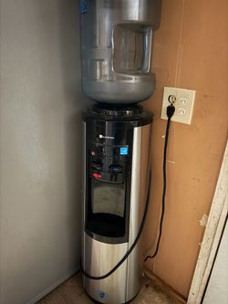 Water dispenser