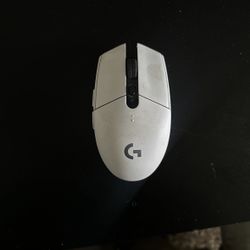Logitech G305 wireless mouse