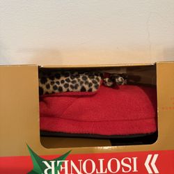 New Holiday Slippers 