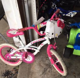 Hello kitty bike