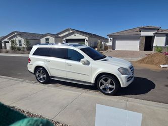 2011 Mercedes-Benz GL-Class